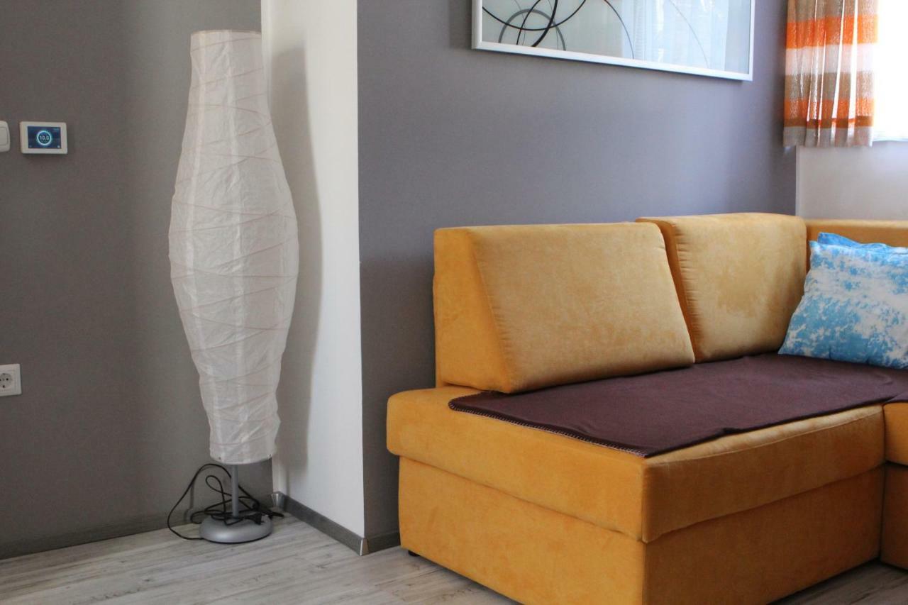 Apartma Lipa 莫斯特拉纳 外观 照片